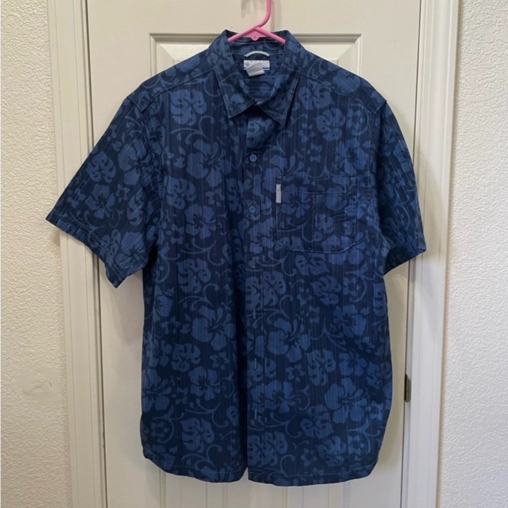 Columbia Short Sleeved Shirt Tropical Print